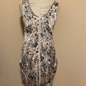 Kensie floral exposed front zipper pocketed dress Sz M